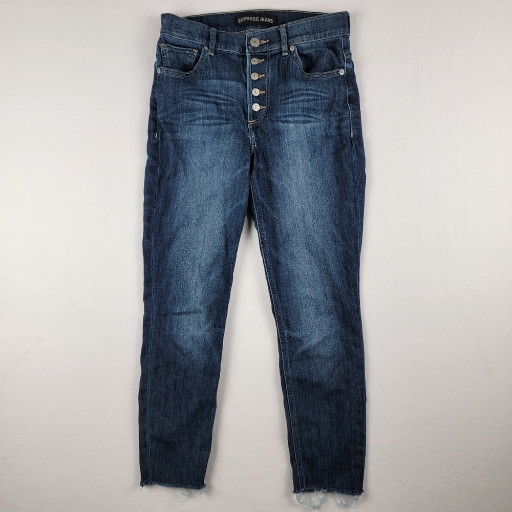 Express Jeans High Rise Raw Hem Cropped Leggings with a Button Fly, size 8